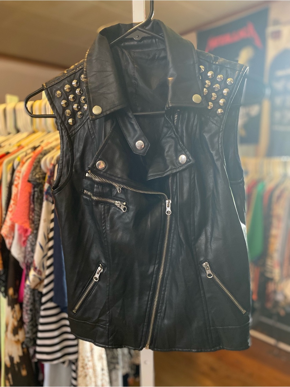Source Unknown Black Studded Sleeveless Leather Moto Jacket